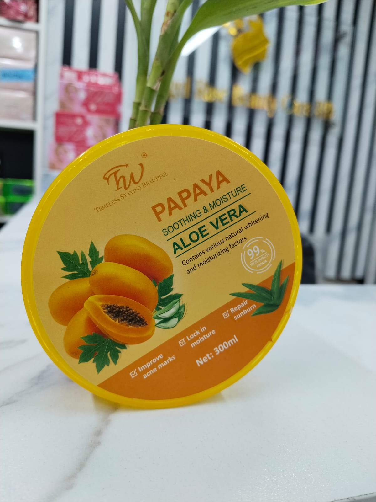 Papaya Soothing Gel